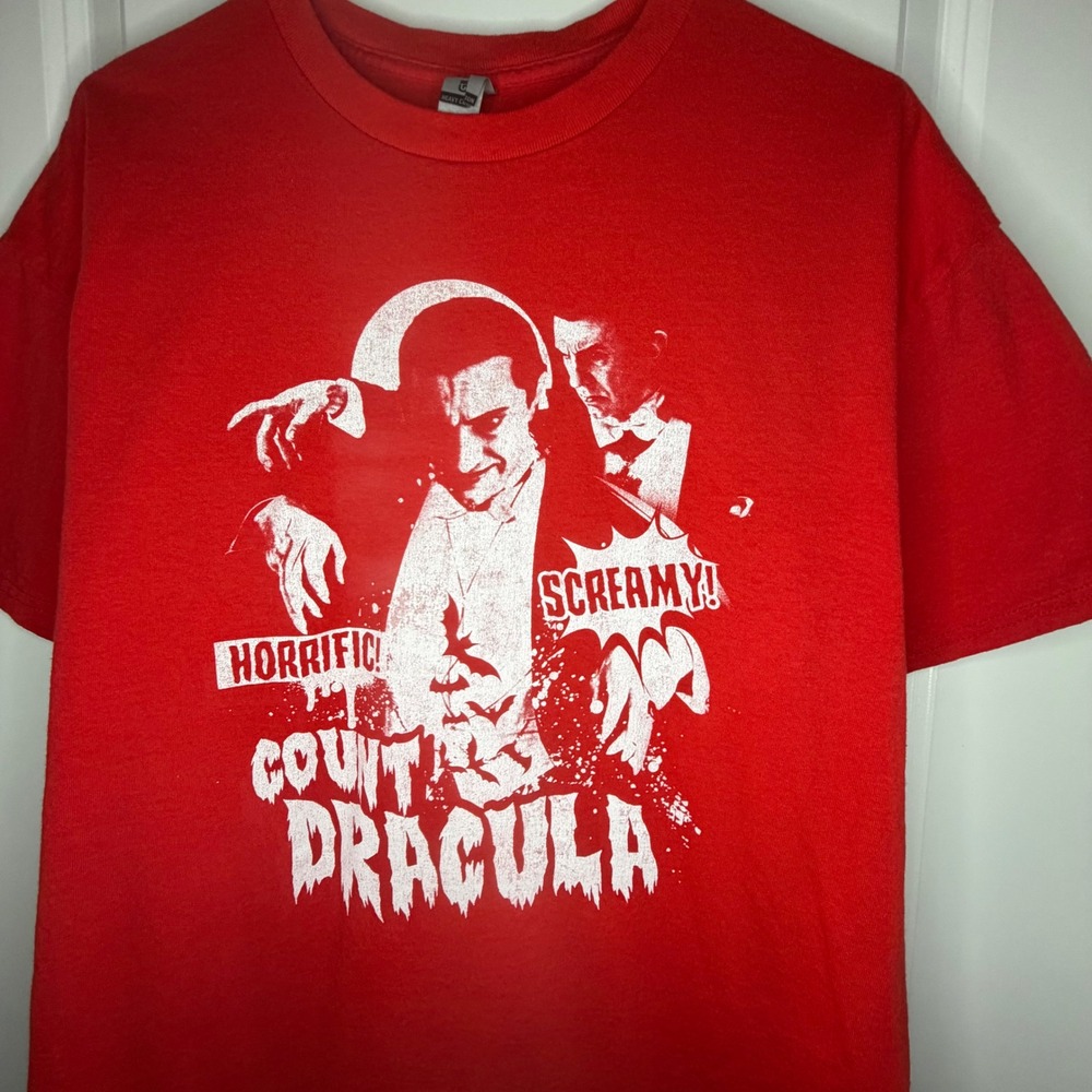 Count Dracula Horrific Screamy Graphic T-Shirt Mens Size XL Red‎ Horror Movie